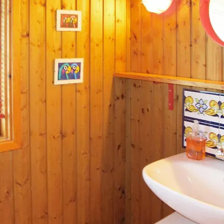 Holiday home 5 Person In R Dby *